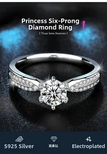 Vue détaillée de la bague moissanite en argent S925 avec serti classique à six griffes