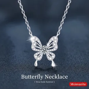 Collier Pendentif Papillon en Argent Sterling 925 avec Moissanite et Strass Bijou Élégant Avec Certificat GRA pour Femme Idéal pour un Usage Quotidien