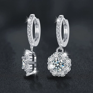 Exquisite S925 sterling silver moissanite sunflower drop earrings with sparkling halo petals