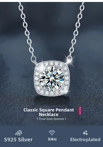 Macro d'un pendentif en moissanite avec serti à quatre griffes en argent sterling S925