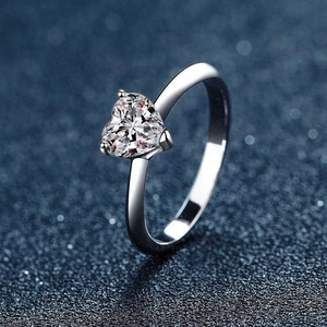 Heart Cut Moissanite Ring 925 Sterling Silver Adjustable Band D Color VVS1 Heart Shaped Engagement Ring With GRA Certificate For Women