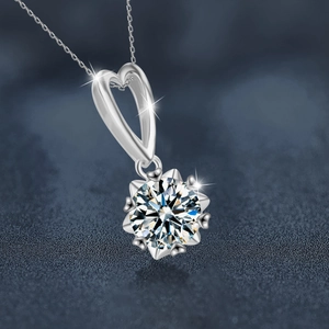 925 Sterlingsilber Herz Schneeflocke Moissanit Halskette Für Damen Luxuriöser Rundschliff Edelstein Anhänger Schlüsselbeinkette Schmuck Geschenk
