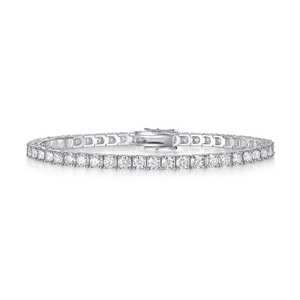 Klassisches 925er Sterlingsilber Tennisarmband mit 2mm Moissanit-Besatz für Damen