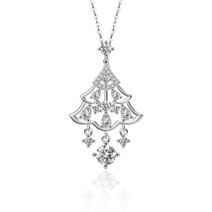 Élégant collier sapin de Noël en argent 925 avec pendentif en moissanite étincelant