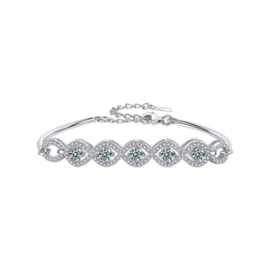 Adjustable S925 sterling silver moissanite bracelet with infinity links and sparkling stones