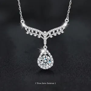 Luxury S925 Sterling Silver Angel Wings Waterdrop Moissanite Pendant Necklace Elegant Platinum Plated Jewelry For Women Gift