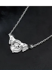 Close-up of S925 sterling silver necklace featuring three sparkling round-cut moissanite stones