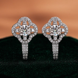 925 Argent Sterling Trèfle à Quatre Feuilles Boucles d'Oreilles Moissanite Zirconia Incrusté Bijoux pour Femme Mariage