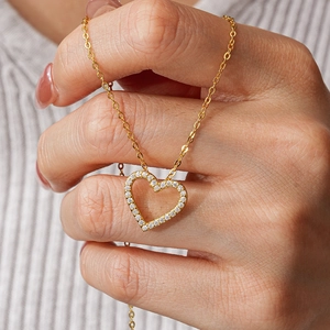 Classic 14K gold plated 925 sterling silver heart necklace with pave-set moissanite
