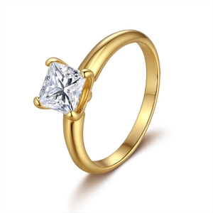 Classic princess cut 1ct moissanite ring in 18k gold plated silver with four-prong setting