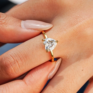 Bague classique en argent S925 plaqué or 18K avec moissanite en forme de coeur