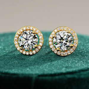 925 Sterling Silver Moissanite Stud Earrings Round Halo Zirconia Inlaid Luxury Classic Design For Women Sparkling Jewelry Gift