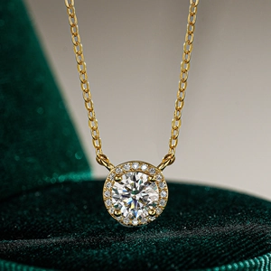 Collier Pendentif Rond Halo en Argent Sterling 925 Plaqué Or 14K Moissanite Zirconia Incrusté Bijoux de Banlieue Femme
