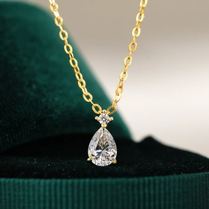 925 Sterling Silver Moissanite Zirconia Pear Water Drop Pendant Necklace For Women Gold Plated Dainty Clavicle Chain Jewelry