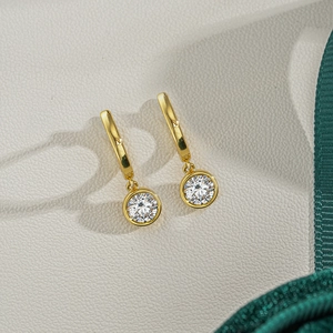Classic S925 silver 14K gold plated huggie earrings with round brilliant moissanite stones