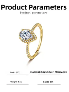 Détail d'une bague moissanite 1ct en argent S925 et or 18K avec sertissage en poire