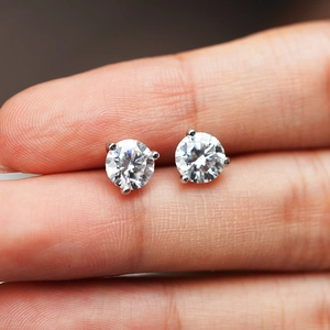 Sparkling S925 sterling silver moissanite stud earrings with a 3-prong round diamond setting