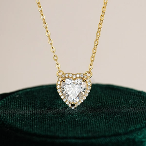 Luxury 925 sterling silver heart pendant necklace with gold plating and sparkling stones