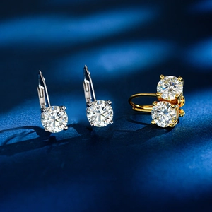 Classic Round Cut Moissanite Leverback Earrings 925 Sterling Silver Four Prong Setting Elegant Jewelry With GRA Certificate For Women Gift