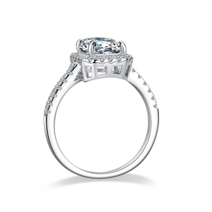 Bague luxueuse en argent S925 avec moissanite de 4 carats taille émeraude et halo