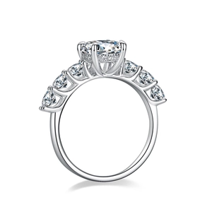 S925 sterling silver oval moissanite ring with halo setting and side stone accents