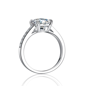 Luxury S925 sterling silver ring with 4ct round moissanite and pavé set side stones
