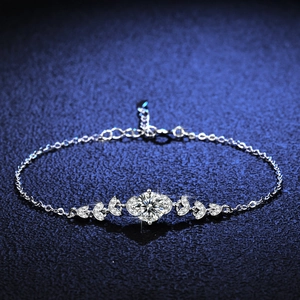 925 Sterling Silver Moissanite Zirconia Bracelet For Women Geometric Leaf Design Simple Sparkling Jewelry Adjustable Bracelet Gift
