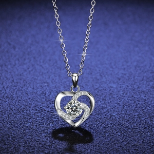 Collier Pendentif Cœur en Argent Sterling 925 Moissanite Collier Zirconia en Forme de Cœur Bijoux Cadeau Femme
