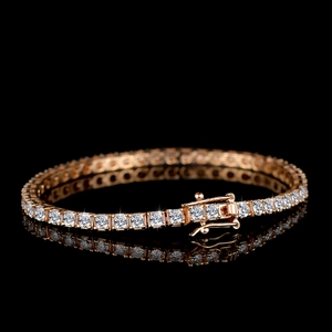 Bracelet tennis élégant en moissanite 2,5 mm finition or rose avec fermoir sûr