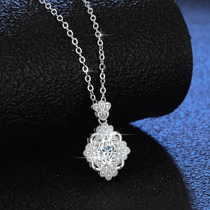 Elegant 1 carat oval moissanite necklace in S925 silver with crown halo pendant