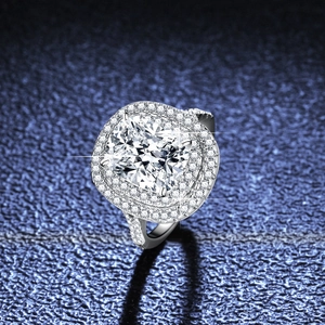 Luxury S925 sterling silver ring with 4ct cushion-cut moissanite and double halo detail
