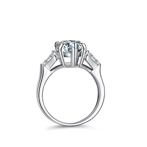 Classic S925 silver ring with 4ct round moissanite center and rectangular side stones