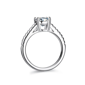 Luxurious S925 sterling silver ring with 2 carat radiant cut moissanite stone