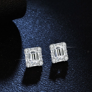 Boucles d'oreilles halo en argent S925 avec pierres taille émeraude et pavé cristal
