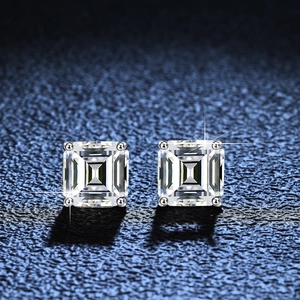 Classic S925 silver square emerald cut moissanite stud earrings with 4-prong setting