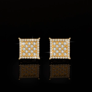 Square s925 silver stud earrings with pavé set moissanite stones in gold finish