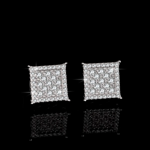 Square S925 silver stud earrings with sparkling moissanite stones and mirror reflection