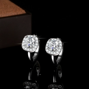 Luxurious S925 sterling silver halo stud earrings with brilliant round cut moissanite stones