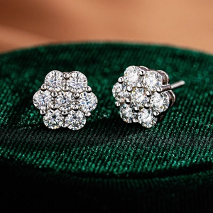925 Sterling Silver Moissanite Snowflake Stud Earrings Hip Hop Fashion Round Screw Back Ear Piercing Jewelry For Men Women