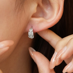 S925 Sterling Silver Moissanite Stud Earrings For Women Men Hip Hop Maple Leaf Shape Sparkly Earrings Jewelry With GRA Certificate