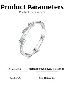 Detail view of S925 sterling silver moissanite ring with specifications 1.7g and km235