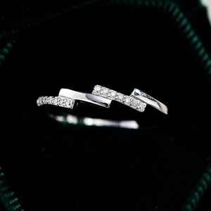 Minimalist S925 sterling silver asymmetric geometric ring with shimmering pavé stones