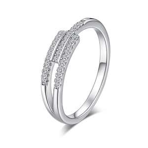 Asymmetric S925 sterling silver ring featuring a double-layered pave moissanite design