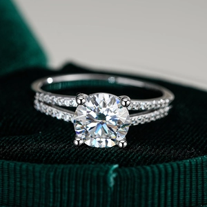 S925 Sterling Silver Round Moissanite Ring For Women Double Row Pave Split Shank Engagement Wedding Band Fine Jewelry Gift