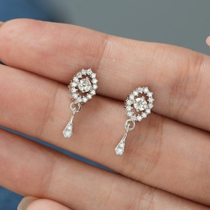 Boucles d'oreilles œil du diable en argent 925 avec moissanite et pendentif goutte
