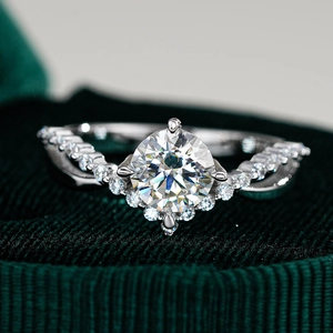 925 Sterling Silver 1 Carat Moissanite Ring For Women Asymmetric Twist Band Pave Sparkling Engagement Wedding Jewelry Finger Ring