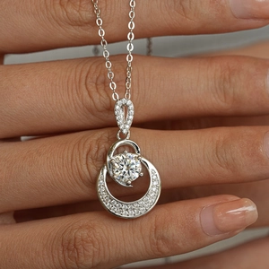 Elegant S925 sterling silver necklace with a 1-carat moissanite circular pendant