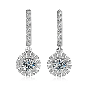 Orecchini a girasole in argento S925 con moissanite e nappe eleganti e brillanti