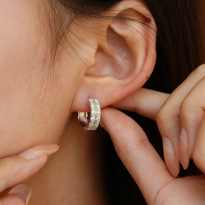 S925 sterling silver moissanite hoop earrings with double-row stones on model