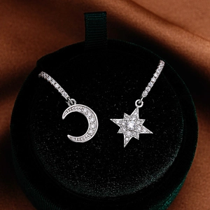 925 Sterlingsilber Moissanit Stern Mond Ohrringe Für Damen Asymmetrische Himmels Huggie Ohrringe Mit GRA Zertifikat Schmuck Geschenk